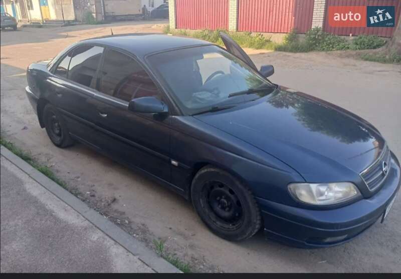 Седан Opel Omega 2001 в Житомире