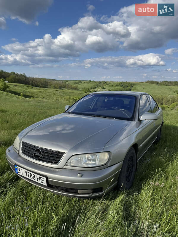 Седан Opel Omega 2002 в Полтаве