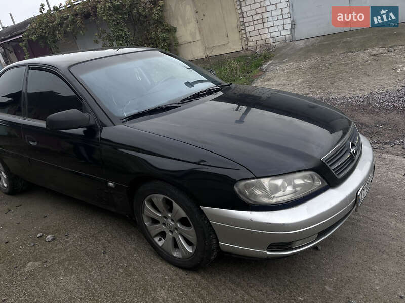 Седан Opel Omega 2002 в 