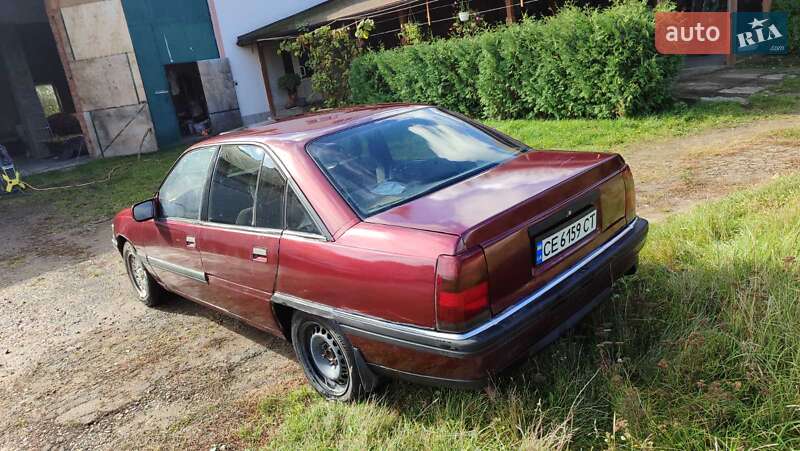 Седан Opel Omega 1991 в Кицмани фото 7 Седан Opel Omega 1991 в Кицмани