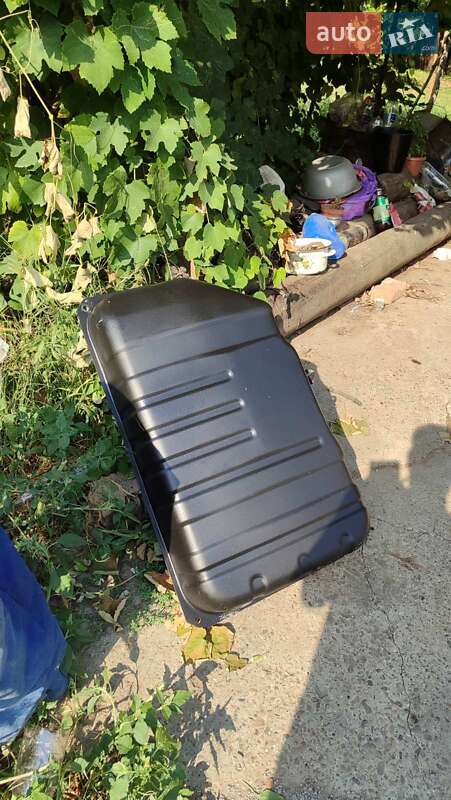 Седан Opel Omega 1991 в Кицмани фото 15 Седан Opel Omega 1991 в Кицмани