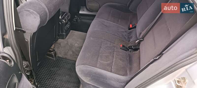 Седан Opel Omega 1999 в Сарнах