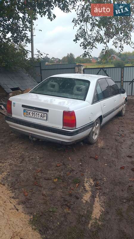 Седан Opel Omega 1988 в Хмельницком