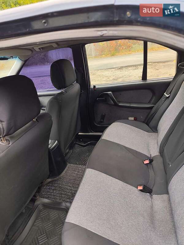 Седан Opel Omega 1991 в Вышгороде фото 8 Седан Opel Omega 1991 в Вышгороде