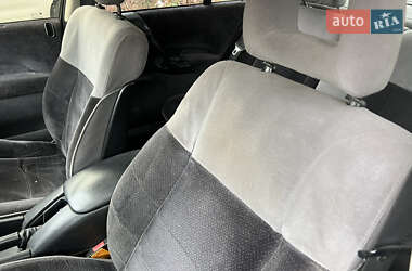 Седан Opel Omega 1995 в  фото 9 Седан Opel Omega 1995 в