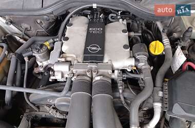 Седан Opel Omega 1999 в  фото 4 Седан Opel Omega 1999 в