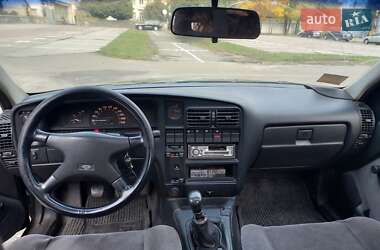 Седан Opel Omega 1992 в 
