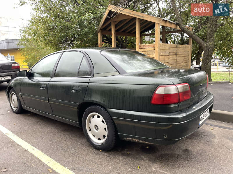 Седан Opel Omega 2000 в Житомире