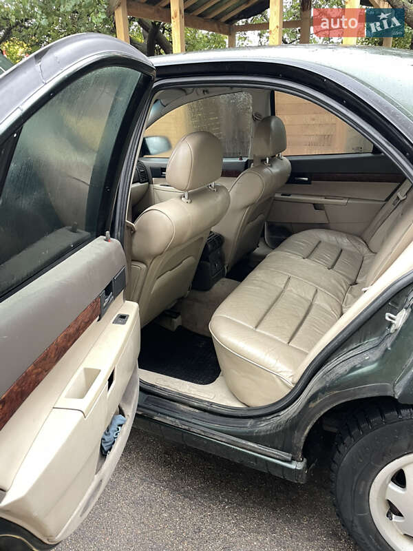 Седан Opel Omega 2000 в Житомире