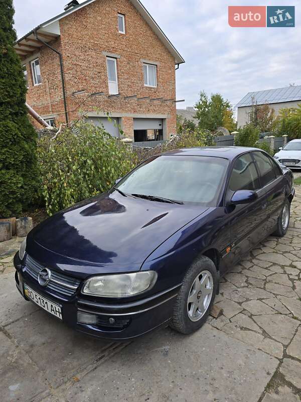 Седан Opel Omega 1997 в Тернополе