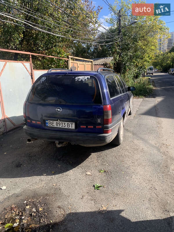 Универсал Opel Omega 1998 в Одессе фото 3 Универсал Opel Omega 1998 в Одессе