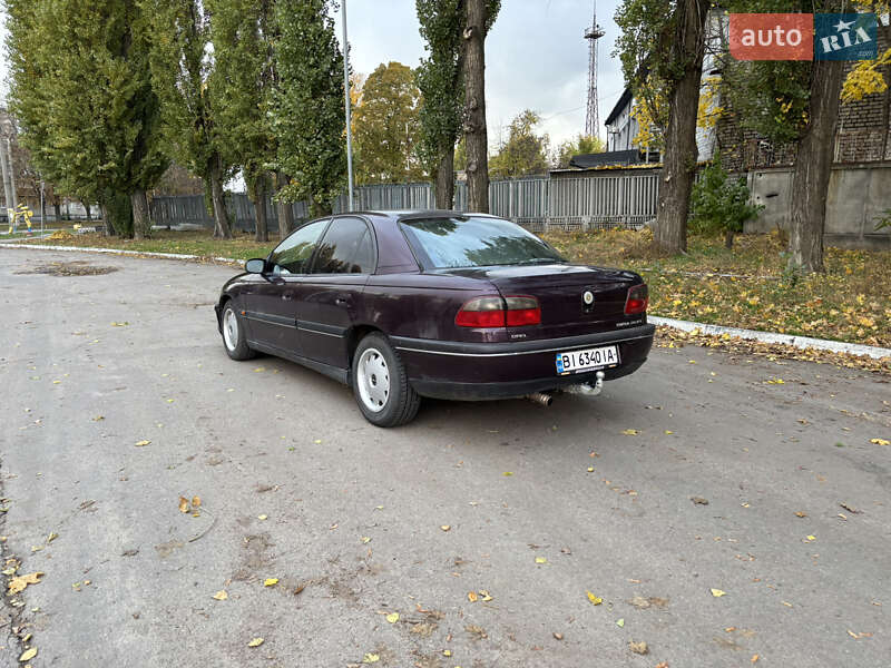 Седан Opel Omega 1994 в Кременчуге