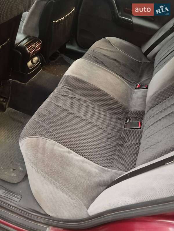 Седан Opel Omega 1996 в Одессе