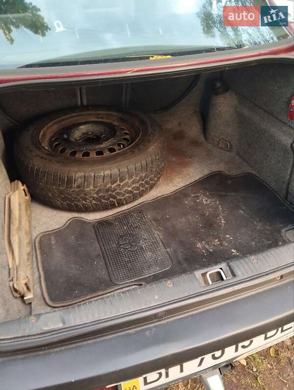 Седан Opel Omega 1996 в Одессе