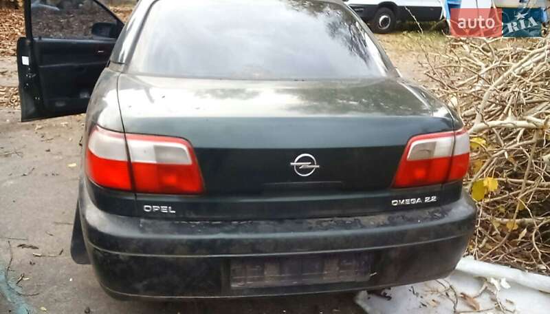 Седан Opel Omega 2000 в Киеве