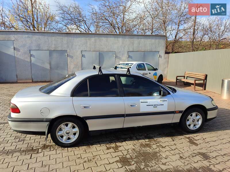 Седан Opel Omega 1999 в Кривом Роге фото 7 Седан Opel Omega 1999 в Кривом Роге