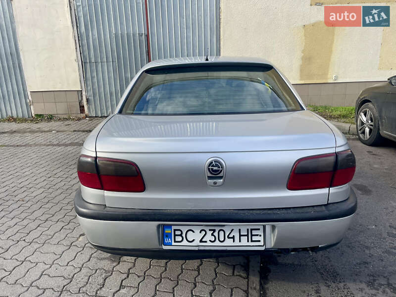 Седан Opel Omega 1995 в Стрые фото 5 Седан Opel Omega 1995 в Стрые