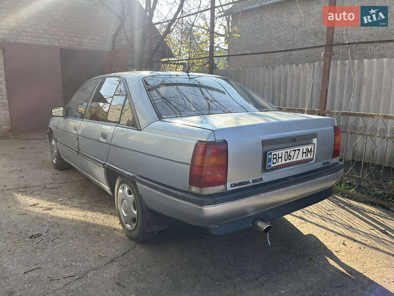 Седан Opel Omega 1987 в Ізмаїлі