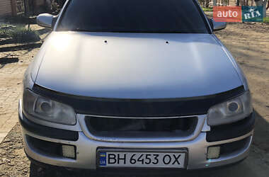 Седан Opel Omega 1997 в Теплодаре