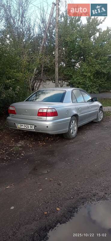 Седан Opel Omega 2000 в Недригайліву