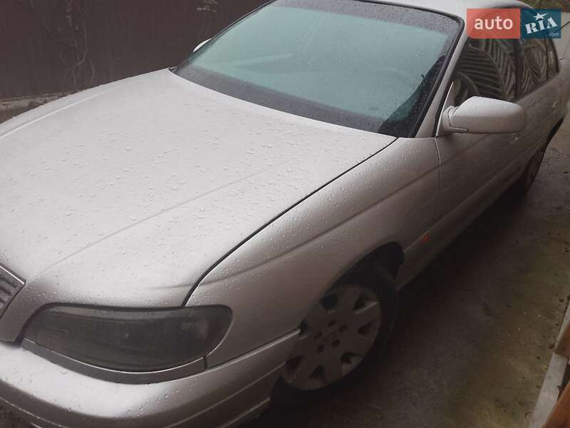 Седан Opel Omega 2000 в Вижнице фото Седан Opel Omega 2000 в Вижнице