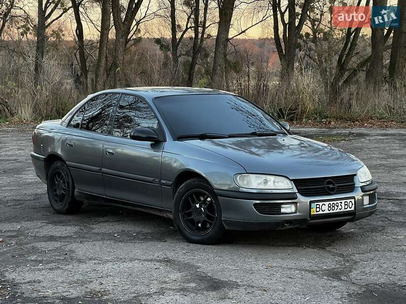 Седан Opel Omega 1998 в Львові