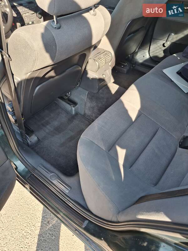 Седан Opel Omega 2003 в Василькове