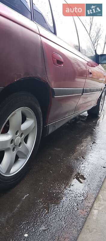Универсал Opel Omega 1998 в Умани