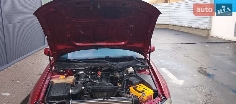 Универсал Opel Omega 1998 в Умани