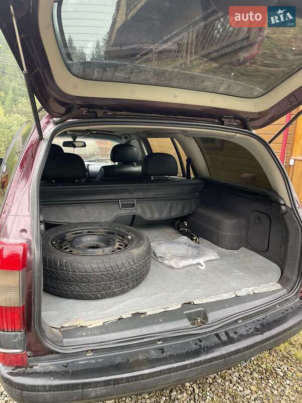 Универсал Opel Omega 1994 в Надворной