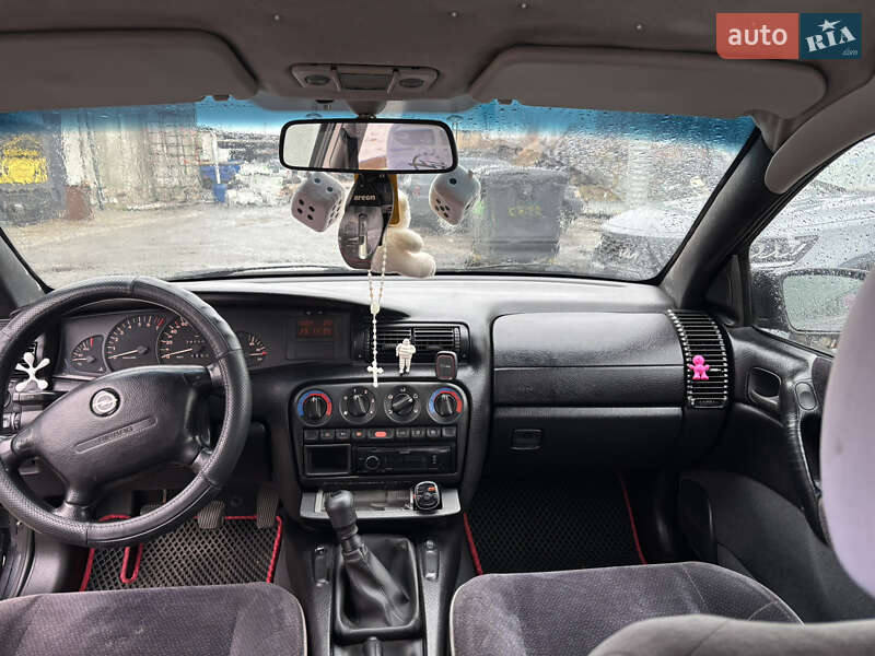 Седан Opel Omega 1996 в Киеве фото 13 Седан Opel Omega 1996 в Киеве