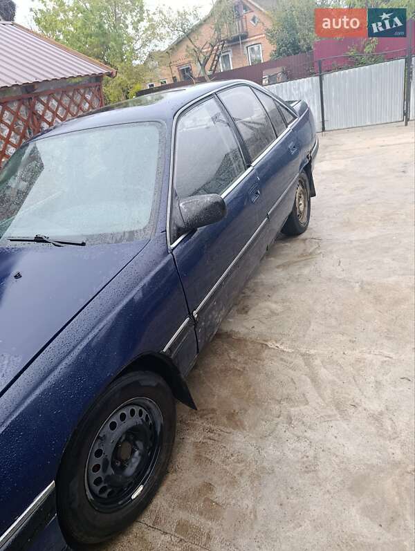 Седан Opel Omega 1991 в Виннице