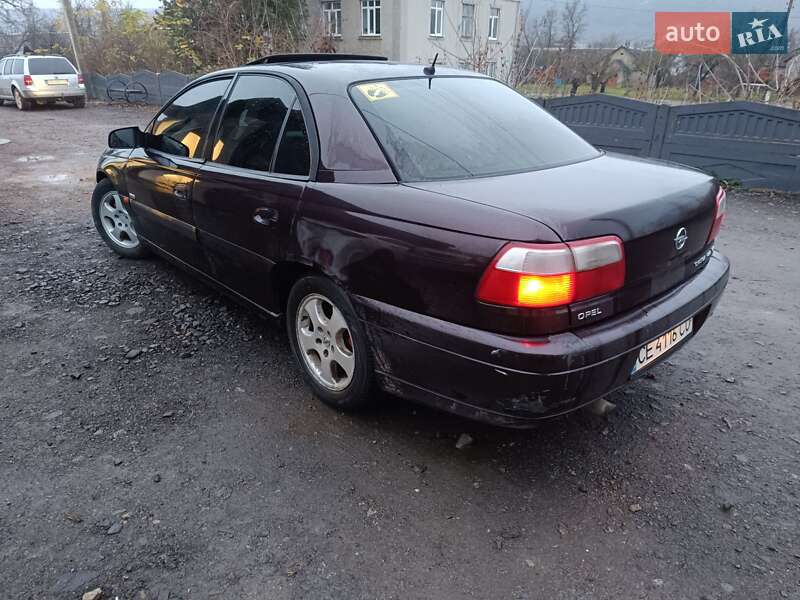 Седан Opel Omega 2000 в Могилев-Подольске