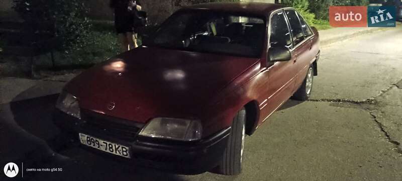 Седан Opel Omega 1988 в Вараші фото 2 Седан Opel Omega 1988 в Вараші