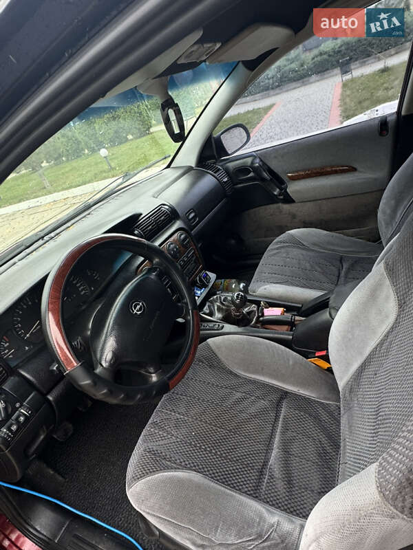 Седан Opel Omega 1997 в Вилкове фото 11 Седан Opel Omega 1997 в Вилкове