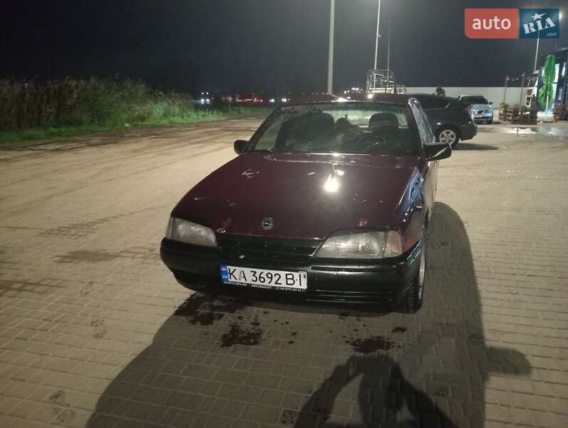 Седан Opel Omega 1987 в Одесі фото 5 Седан Opel Omega 1987 в Одесі