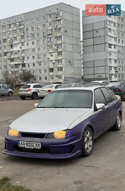 Седан Opel Omega 1991 в Нетешине