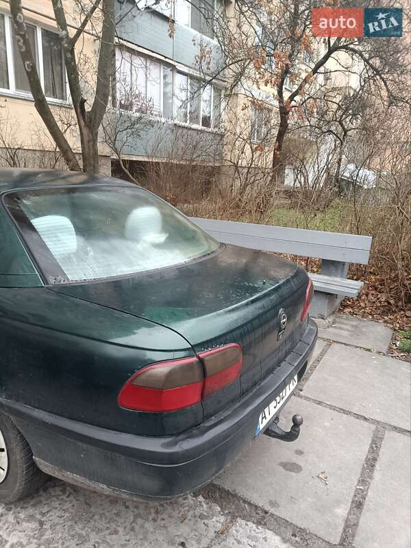 Седан Opel Omega 1996 в Києві