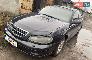 Седан Opel Omega 2000 в Павлограде
