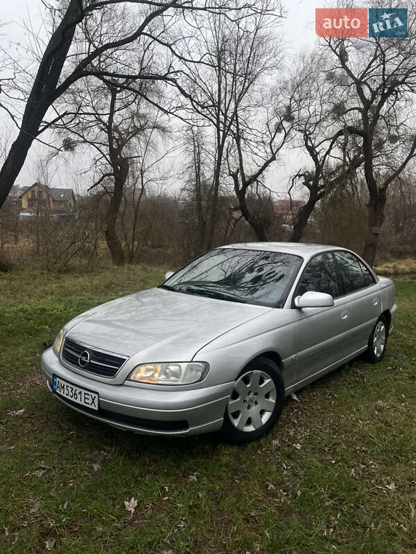 Opel Omega 2001
