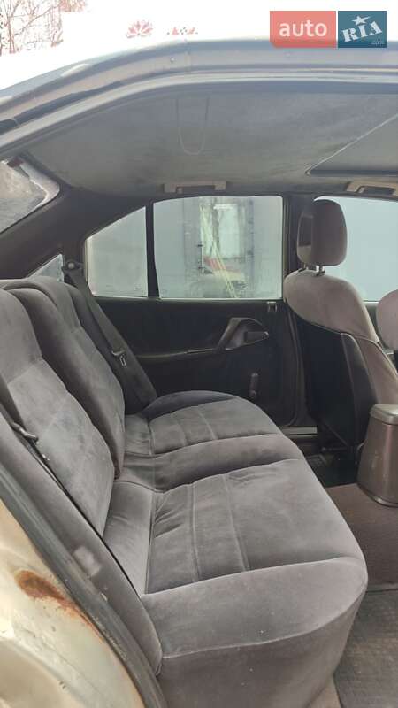 Седан Opel Omega 1989 в Кривому Розі фото 9 Седан Opel Omega 1989 в Кривому Розі