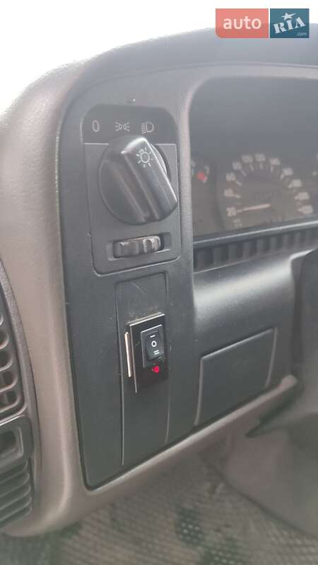 Седан Opel Omega 1989 в Кривому Розі фото 13 Седан Opel Omega 1989 в Кривому Розі