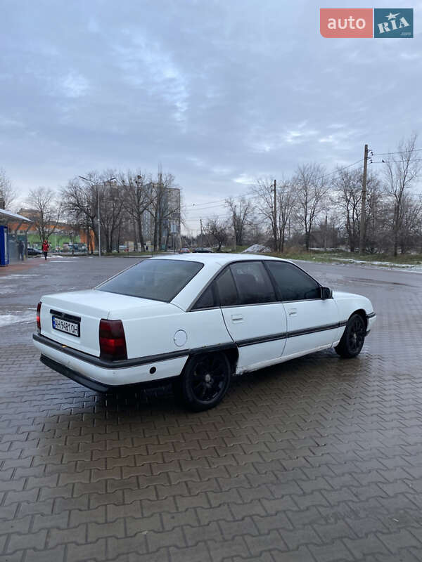 Седан Opel Omega 1988 в Кривому Розі