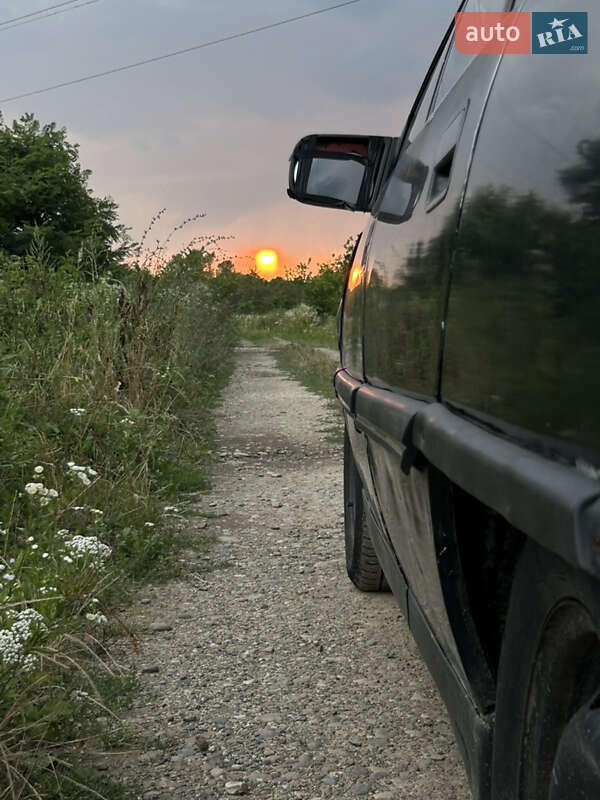 Седан Opel Omega 1989 в Виноградове