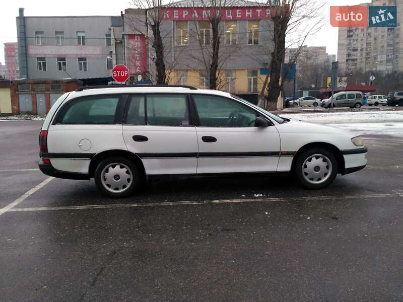 Универсал Opel Omega 1995 в Харькове фото 10 Универсал Opel Omega 1995 в Харькове