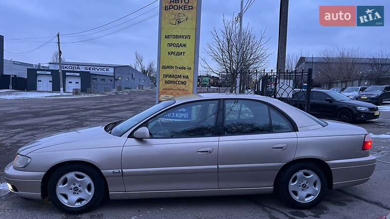 Седан Opel Omega 2001 в Николаеве