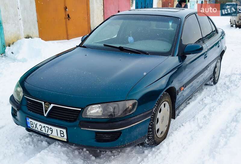 Седан Opel Omega 1995 в Изяславе