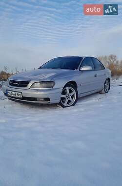 Седан Opel Omega 2000 в Белополье