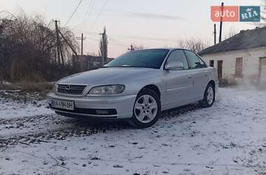 Седан Opel Omega 2000 в Новоукраинке