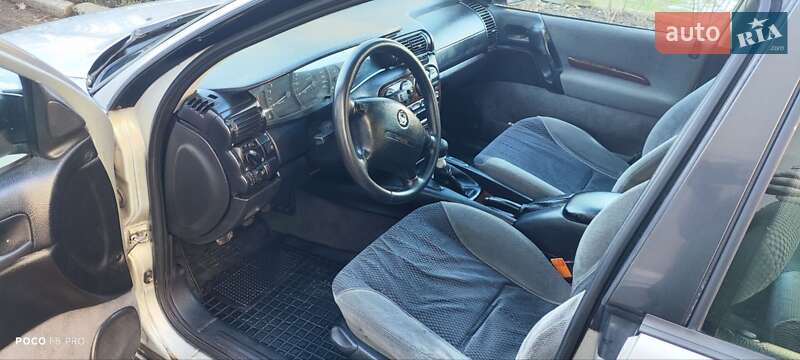 Opel Omega 1997 Opel Omega 1997